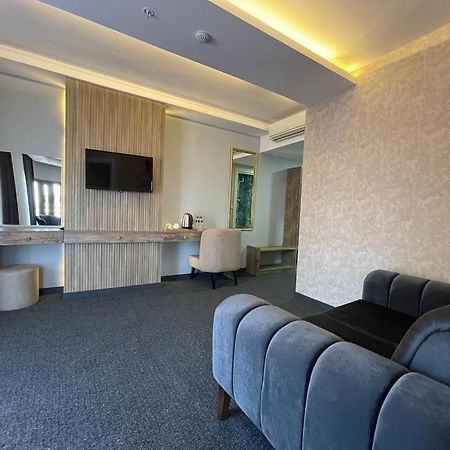 Sevcan Hotel Истанбул Екстериор снимка