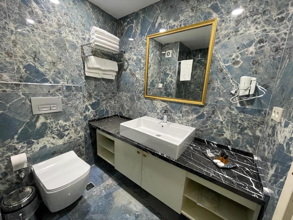 Sevcan Hotel Истанбул Екстериор снимка