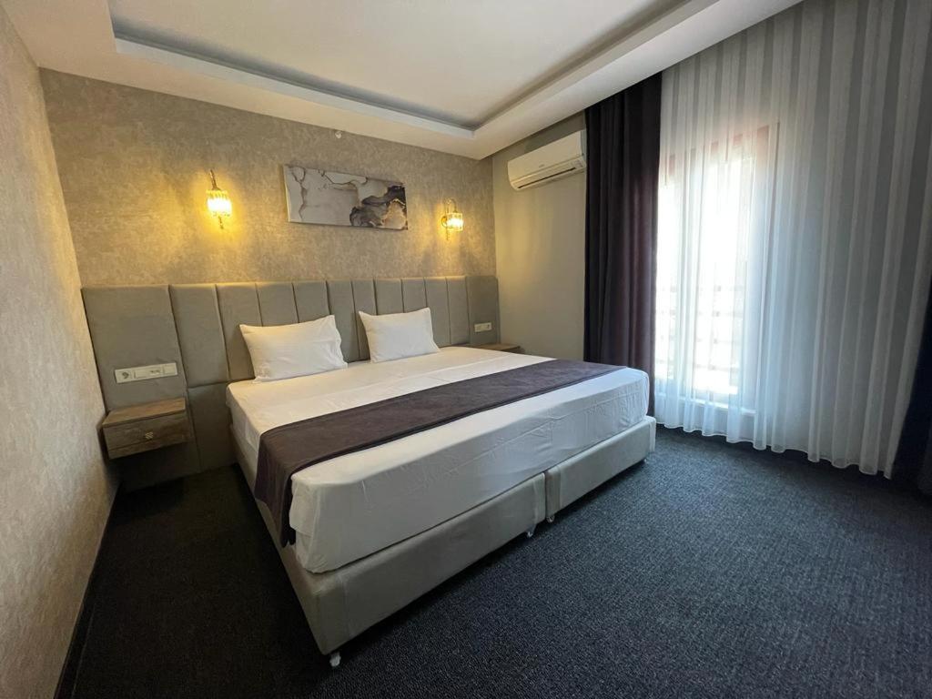 Sevcan Hotel Истанбул Екстериор снимка